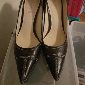 women's high heeled shoes